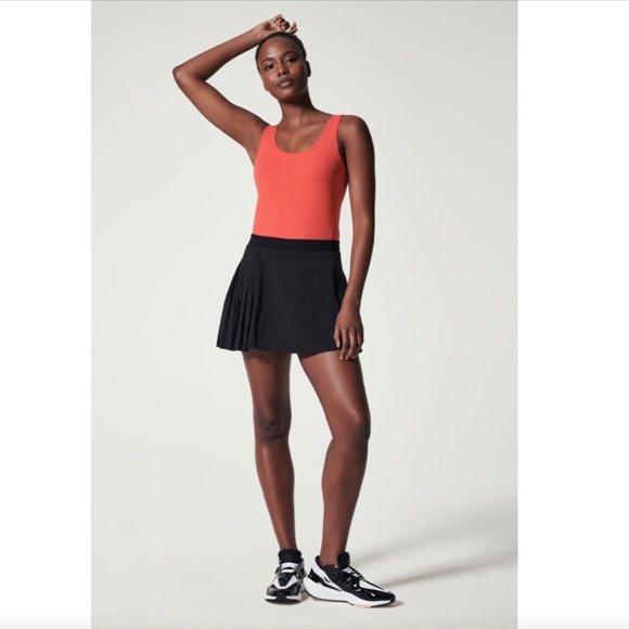 Spanx The Get Moving Pleated Skort, Booty Boost, Very Black, Size XL, 50+ UPF - Picture 1 of 12
